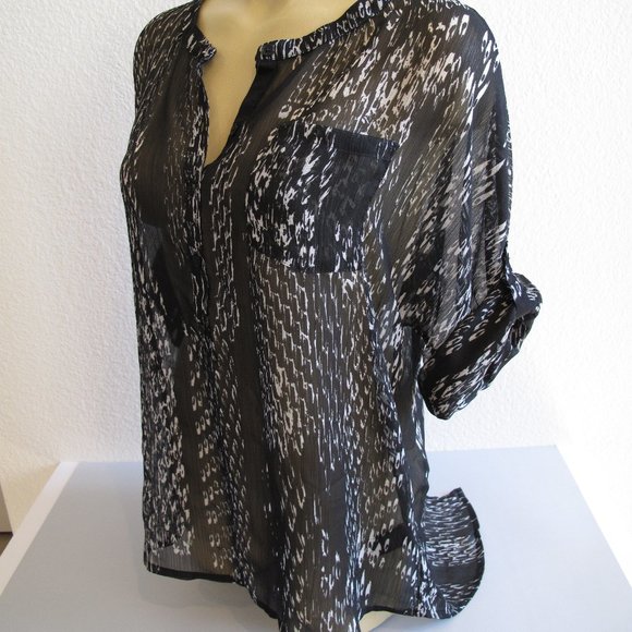 EXPRESS Black and White Chiffon Blouse - Picture 10 of 14